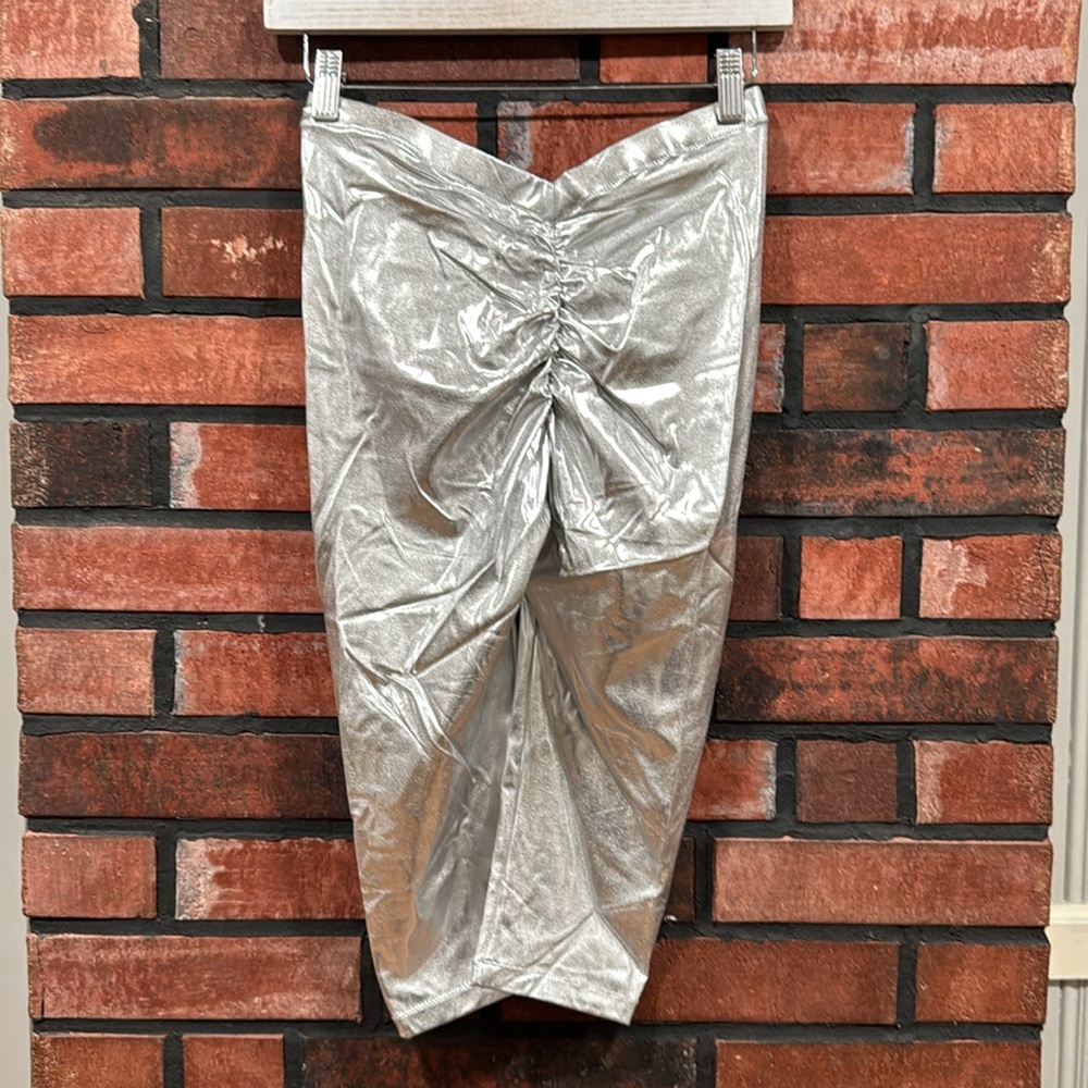 Skims Metallic Swim V Waist Pant - Picture 6 of 12